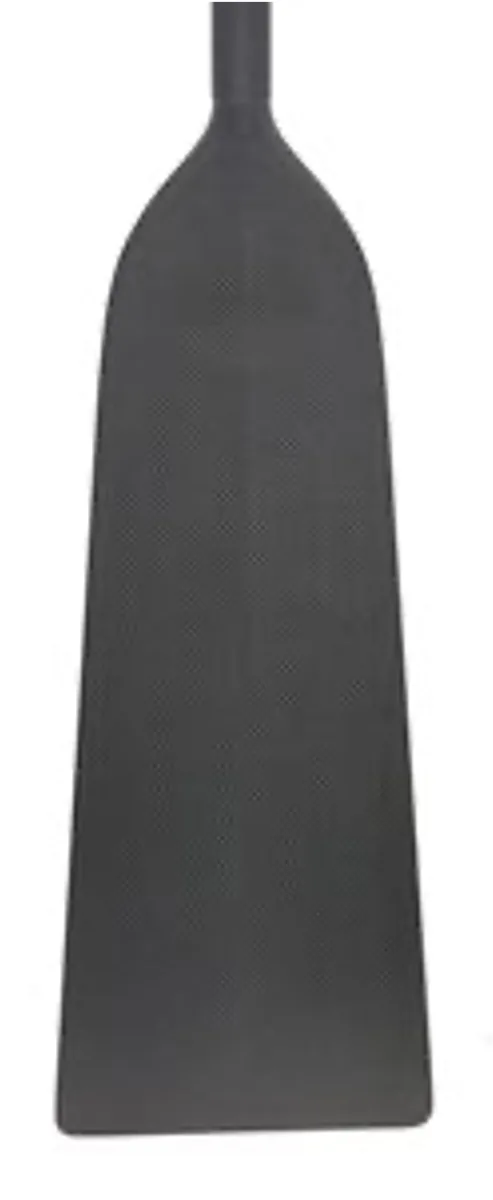 Close view of LZ04 carbon dragon boat paddle blade